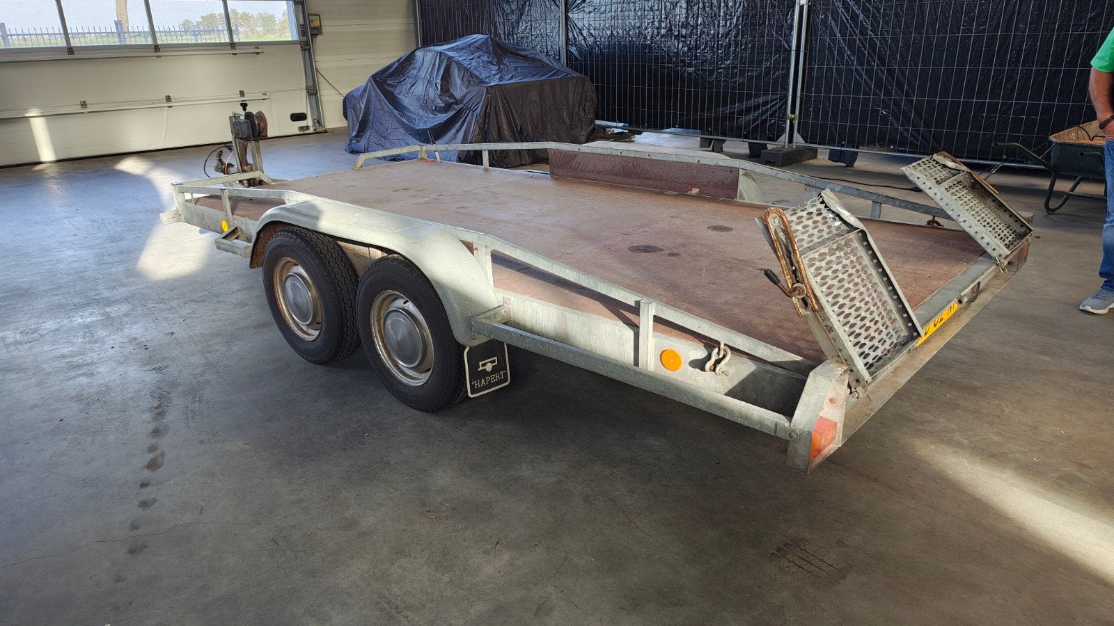 Hapert F2700 kantelbare autoambulance / machinetransporter, Auto diversen, Ophalen, Gebruikt