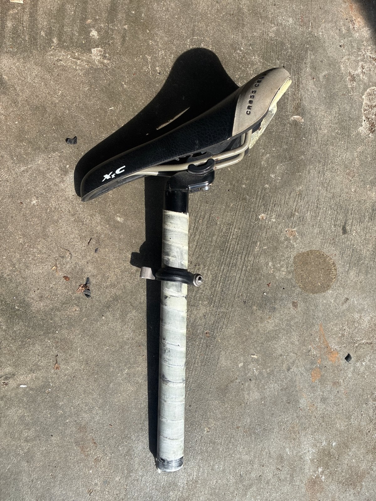 Selle Italia Cross Country Zadel met Zadelpen, Gebruikt, Kunststof, Ophalen of Verzenden, Zadel