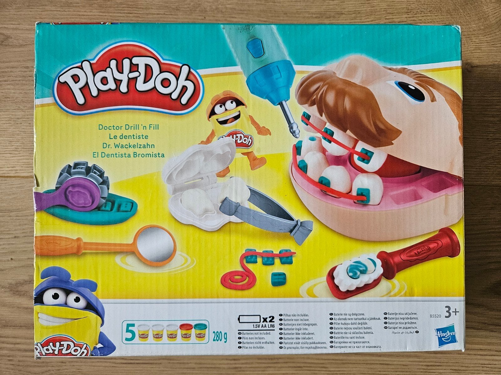 Playdoh tandarts set, Kinderen en Baby's, Speelgoed | Educatief en Creatief, Ophalen of Verzenden, Gebruikt, Knutselen