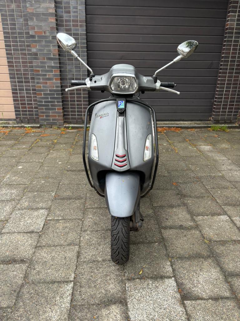 Vespa sprint 2015, Ophalen, Gebruikt, Overige modellen, Benzine