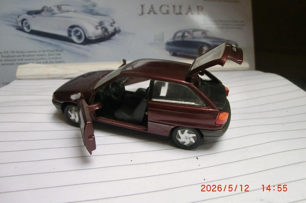 Gama Opel Astra 1ste editie 1:43, Ophalen of Verzenden, Zo goed als nieuw, Auto, Gama