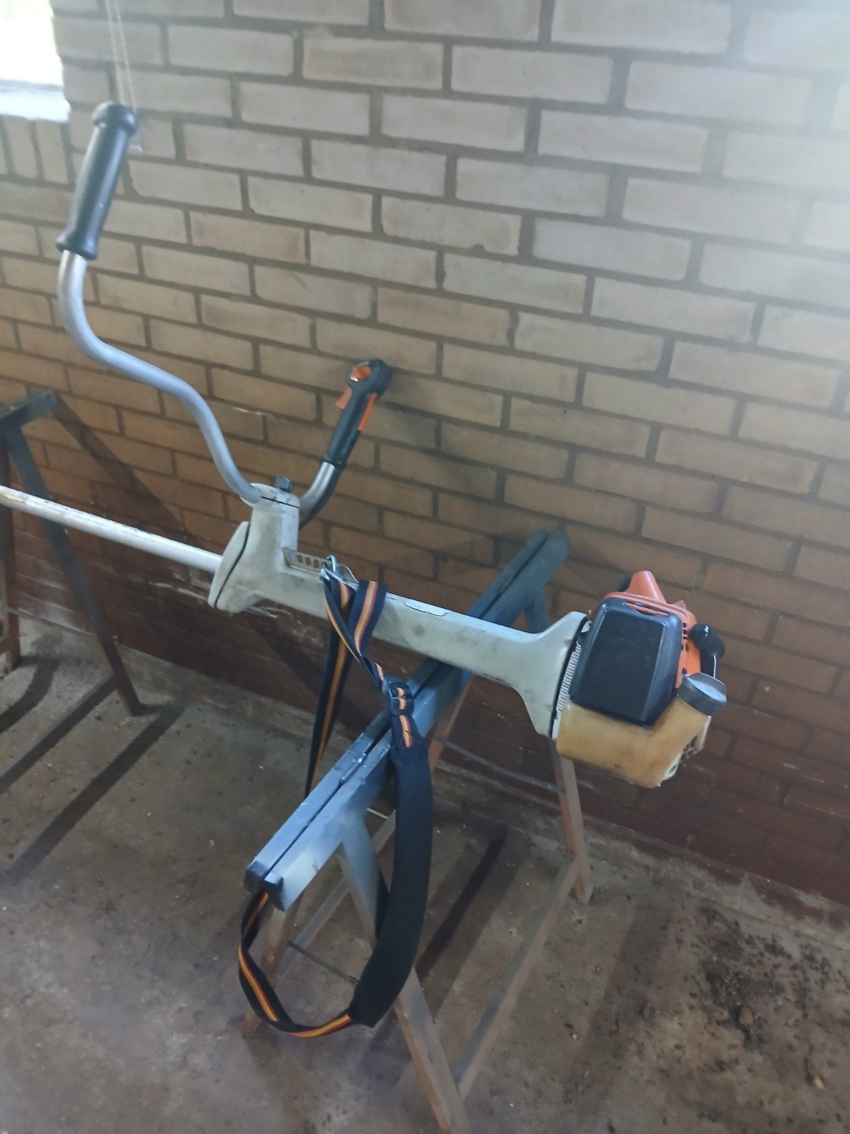 stihl FS 350 bosmaaier, Tuin en Terras, Bosmaaiers, Ophalen of Verzenden, Benzine