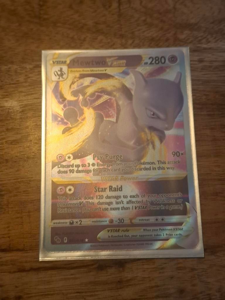 Mewtwo Vstar, Ophalen of Verzenden, Zo goed als nieuw
