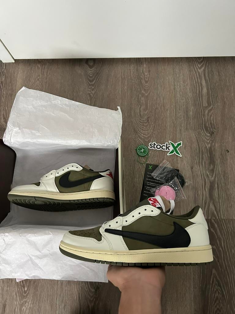 Travis scott, Maat 36, 37, 42, 43, 44, Ophalen of Verzenden, Zo goed als nieuw