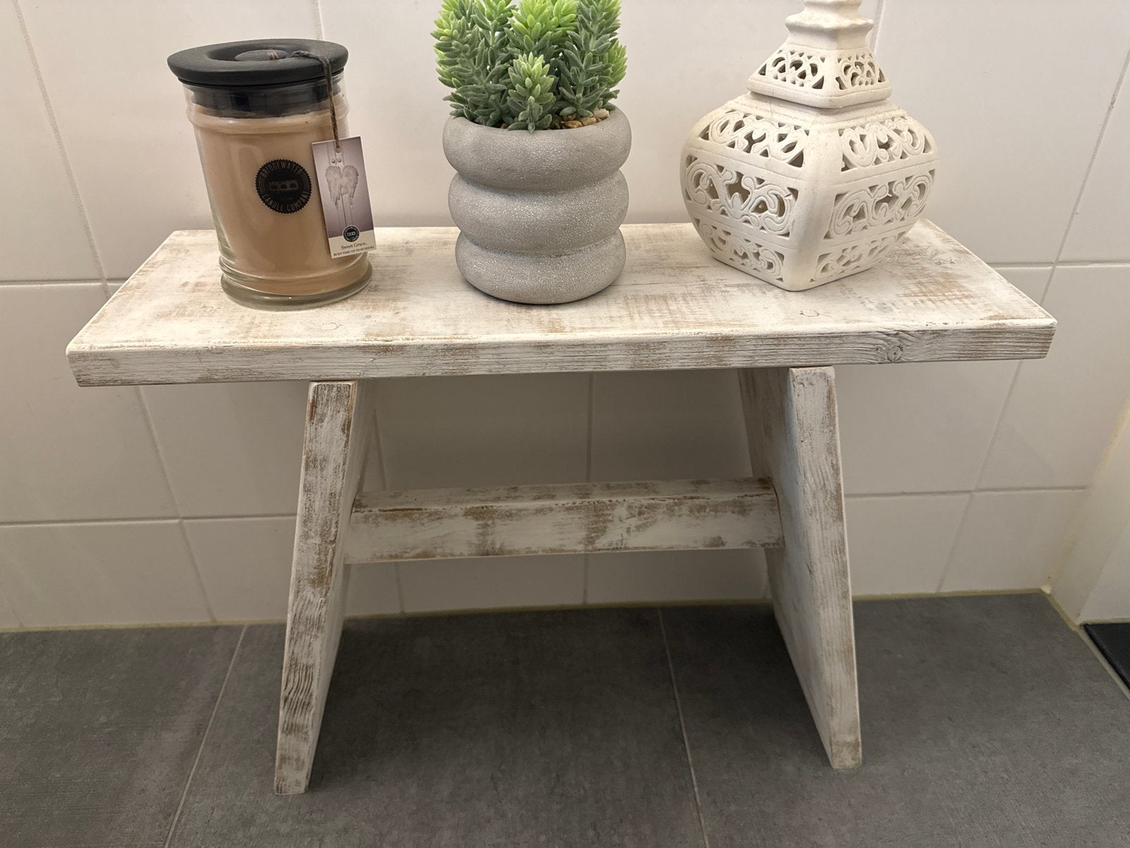Decoratief bankje / bijzettafeltje - 45x60x20 cm, Gebruikt, 55 tot 75 cm, Rechthoekig, Hout