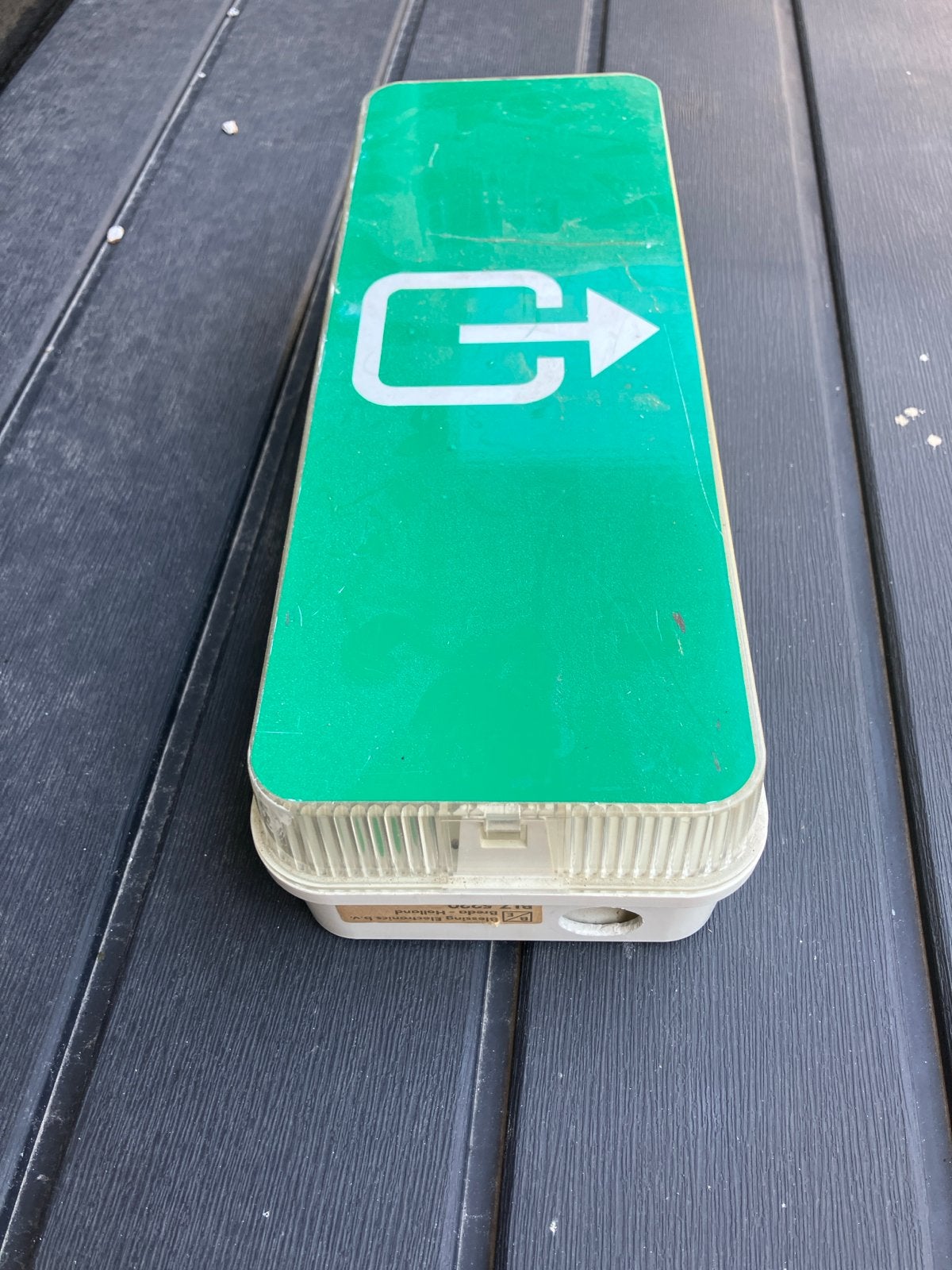 Nooduitgang lamp - defect voor hobbyprojecten, Ophalen, Gebruikt