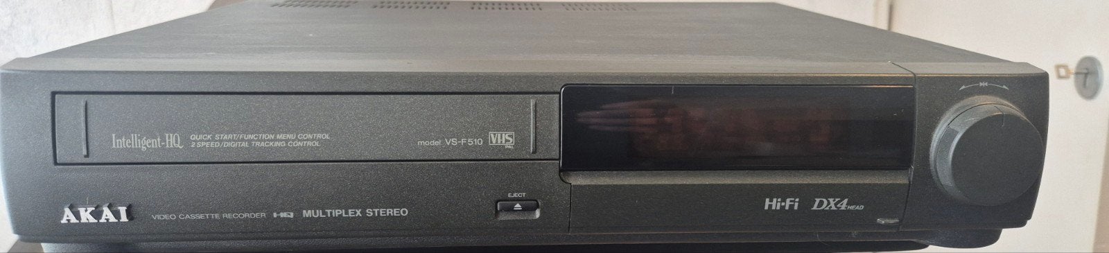 AKAI VS-F810HGH-D VHS-speler/recorder, Ophalen of Verzenden, Gebruikt, VHS-speler of -recorder