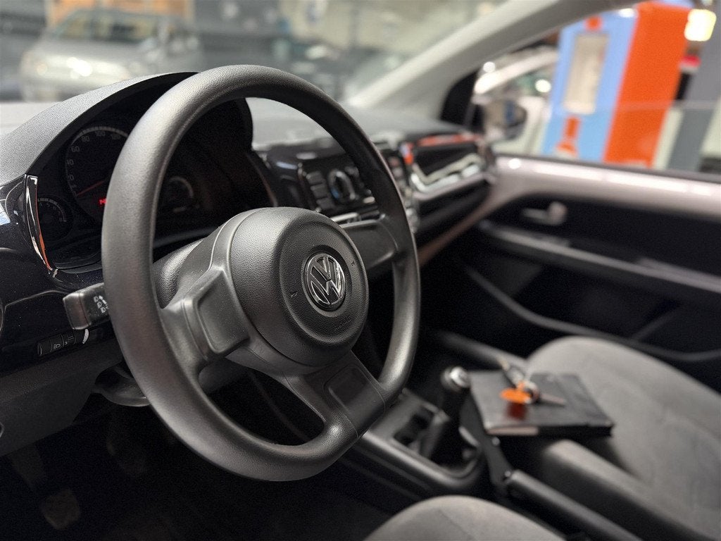 Volkswagen up! 1.0 up! Sport! Airco! Nette Auto! (bj 2015), Auto's, Gebruikt, Up!, 1290 kg, 60 pk
