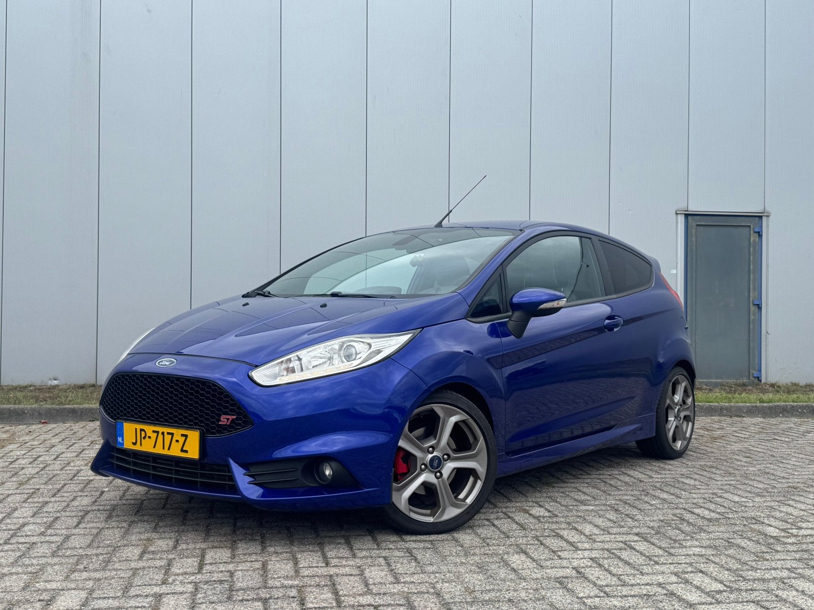 Ford Fiësta 1.6 ST2 182PK 3DR 2013 Spirit Blue, Voorwielaandrijving, 1596 cc, 1063 kg, 4 cilinders