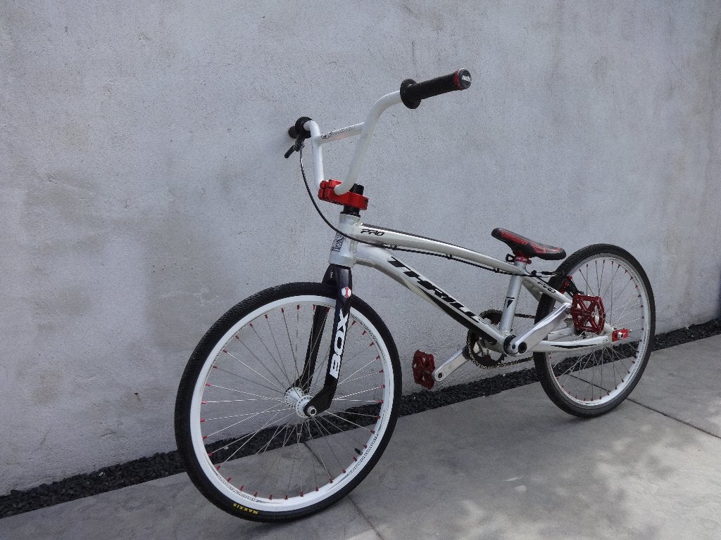 Thrill Pro BMX wedstrijd fiets, Fietsen en Brommers, Fietsen | Crossfietsen en BMX, Ophalen, Thrill, Velgrem, Aluminium