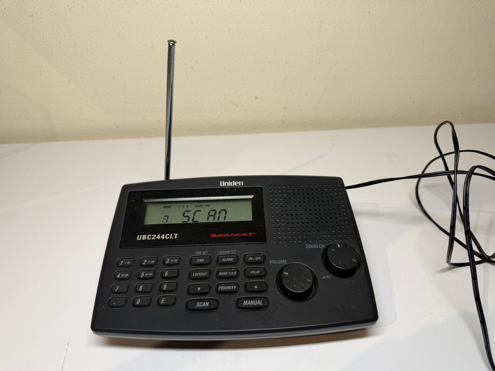 Uniden UBC244CLT Scanner - Breedbandontvanger, Ophalen of Verzenden, Gebruikt, Overige typen