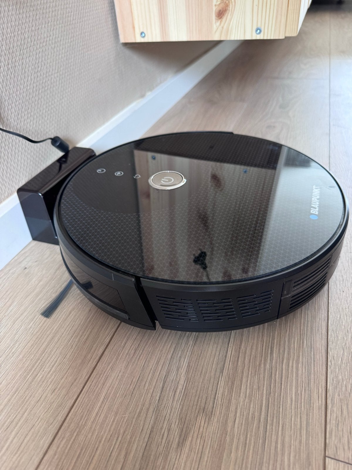 Blaupunkt Bluebot XBoost Robotstofzuiger, Ophalen of Verzenden, Zo goed als nieuw, Robotstofzuiger, Geschikt voor harde vloeren