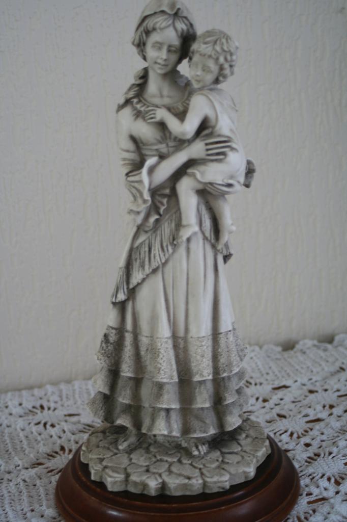Prachtige zeer mooie oude decoratief beeld, Antiek en Kunst, Ophalen of Verzenden
