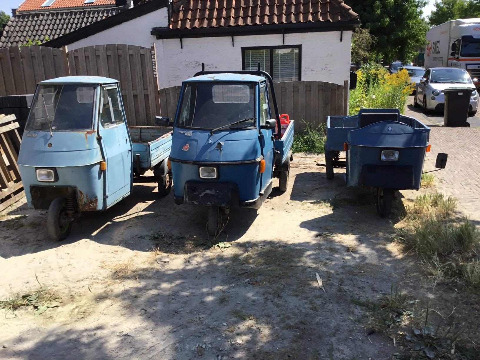 Drie x piaggio ape 50. Waarvan 1 cabriolet. Oldtimers, Ophalen, Tweetakt, Gebruikt, Overige modellen