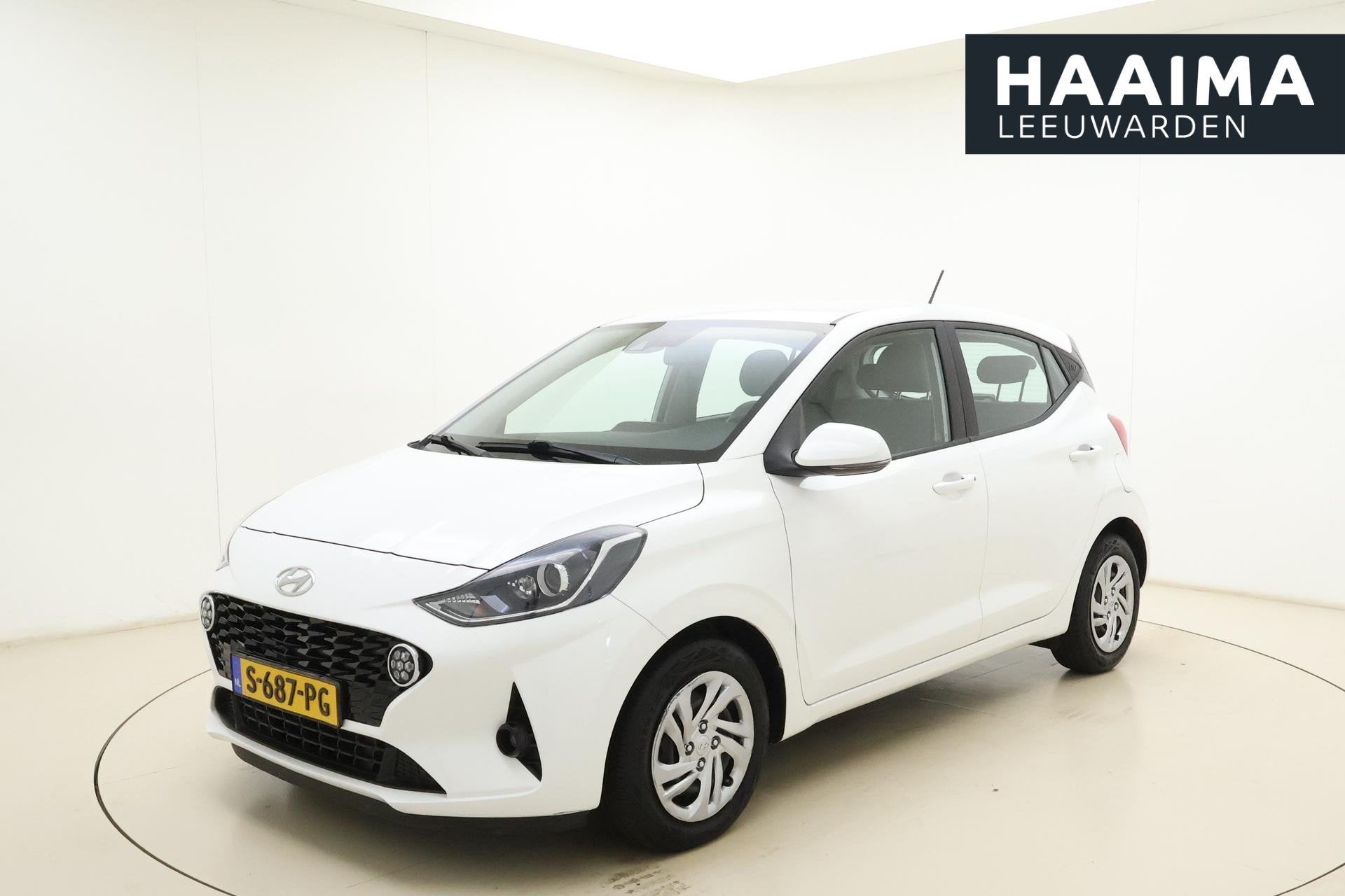 Hyundai i10 1.0 Premium | Camera | Parkeersensoren | Climate, Voorwielaandrijving, Stof, Gebruikt, 899 kg