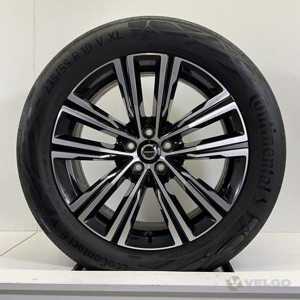 VOLVO XC60 VELGEN SET ZOMERBANDEN 19 INCH *, 19 inch, Gebruikt, Banden en Velgen, Info@velgo.nl