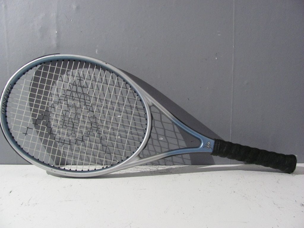 tennis racket van DUNLOP TITANIUM 98 L=3, Sport en Fitness, Tennis, Ophalen of Verzenden, Zo goed als nieuw, Racket, L3
