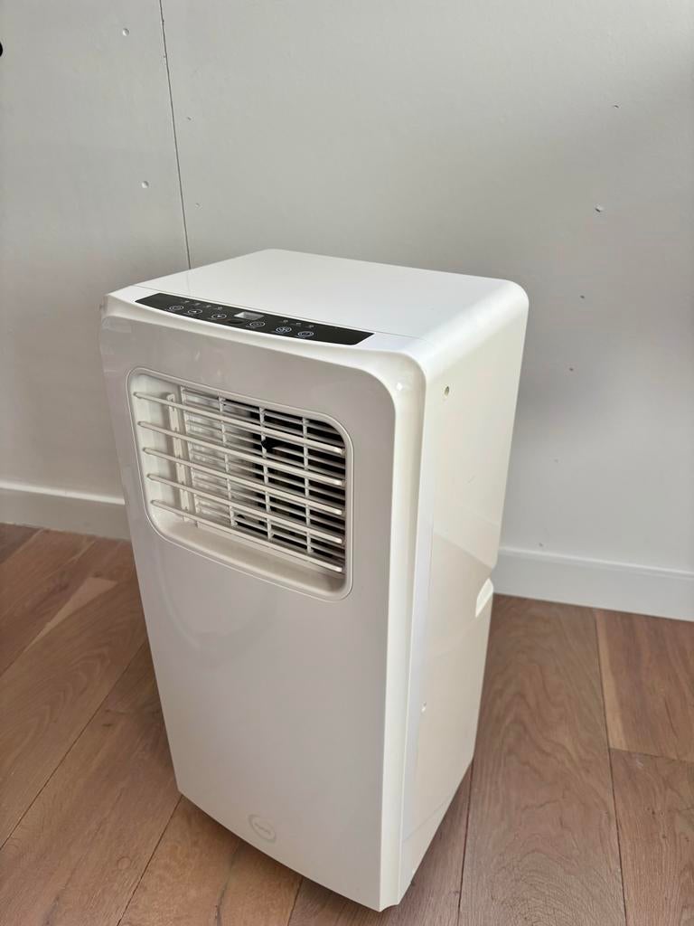 Fuave mobiele airco ACB09K01 - 9000 BTU, Minder dan 60 m³, 3 snelheden of meer, Ophalen of Verzenden, Zo goed als nieuw