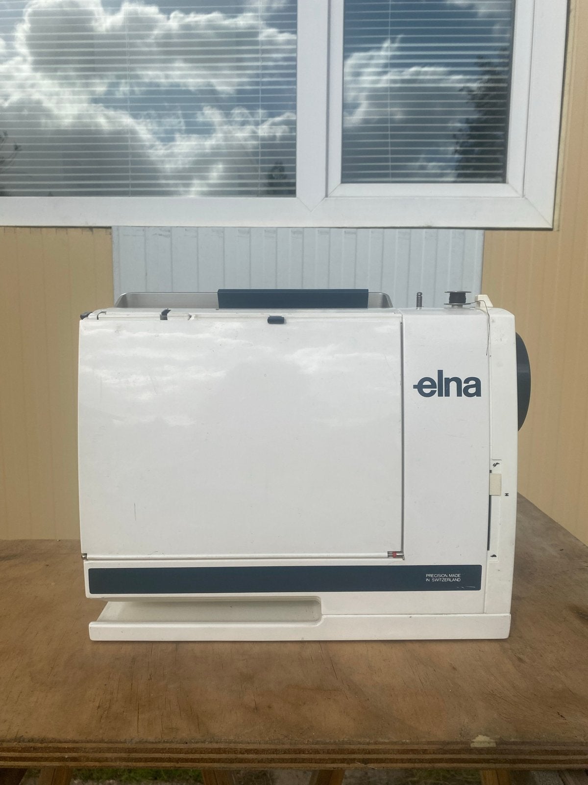 Elna TX Electronic Naaimachine - Zwitserse kwaliteit, Ophalen of Verzenden, Gebruikt, Naaimachine, Overige merken