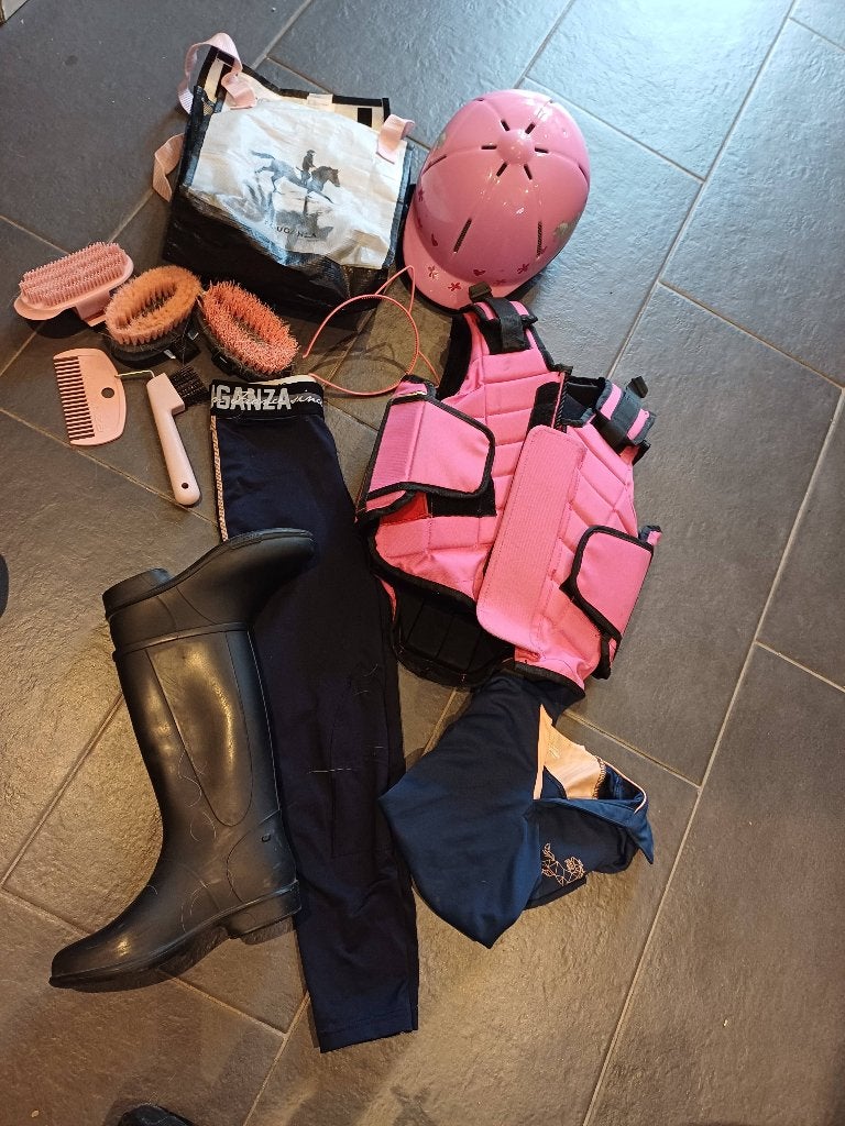 Starterskit paardrijden, Kinderen, Ophalen of Verzenden, Zo goed als nieuw, Roze