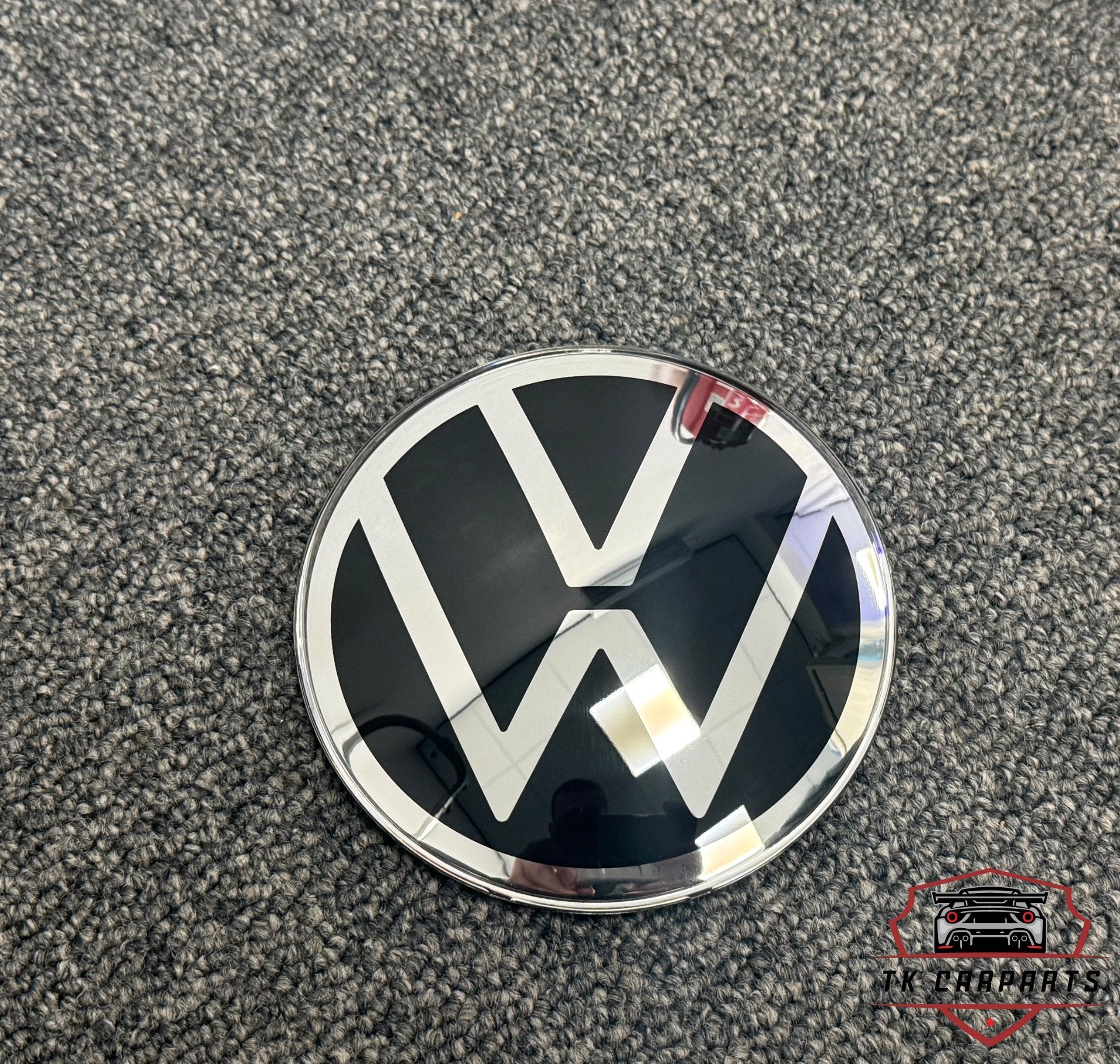 Volkswagen Acc logo/embleem 2GM853601E orgineel, Volkswagen AG, Nieuw, Berliner Ring 2
38440  Wolfsburg, DE, Volkswagen