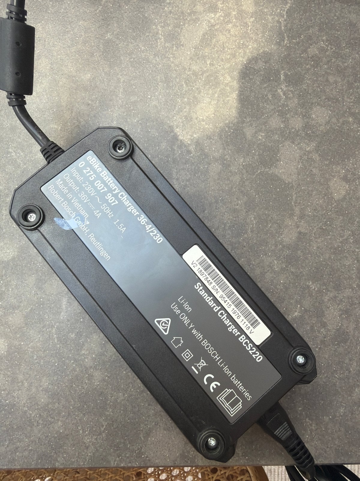 Bosch eBike Acculader 36V 4A - Standaard Lader BCS220, Ophalen of Verzenden, Zo goed als nieuw