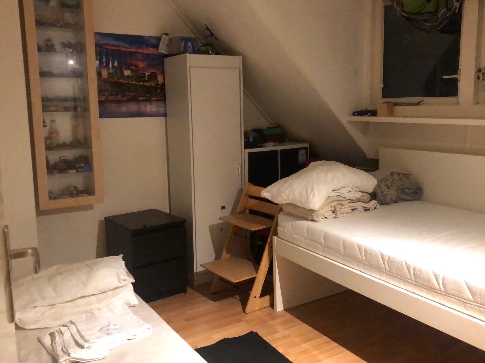 Gedeelde kamer voor de Nijmeegse vierdaagse in Nijmegen West, Huizen en Kamers, Kamers te huur, Minder dan 20 m², Nijmegen