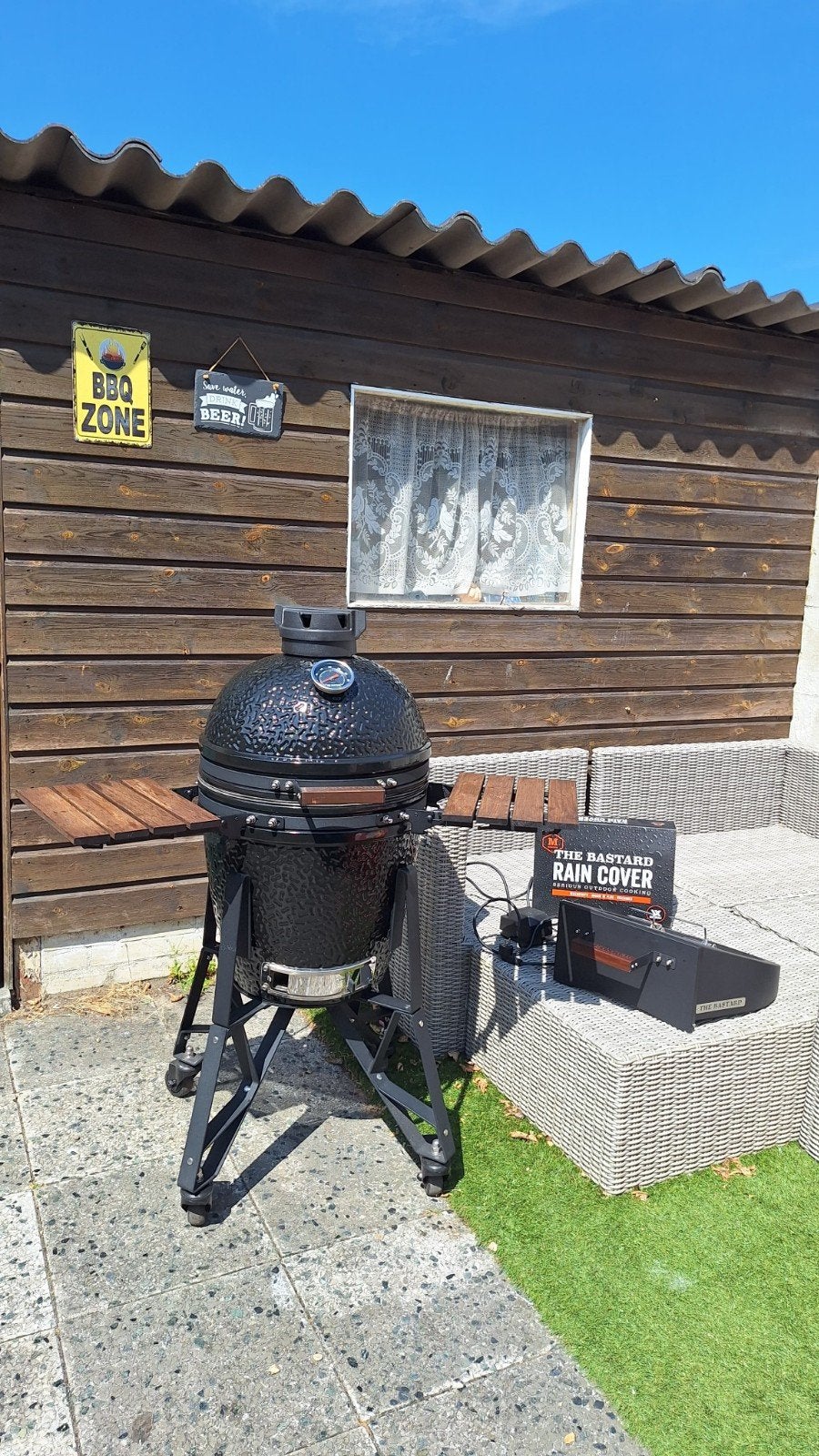 The Bastard Kamado Medium + Rotisserie, gietijzeren rooster, Ophalen, Gebruikt, The Bastard