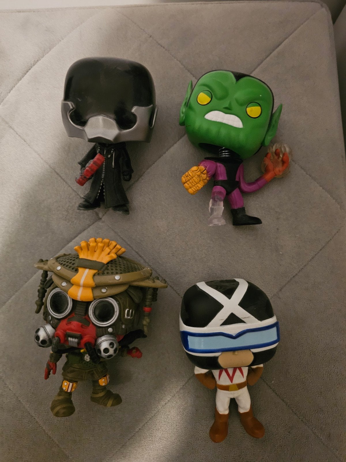 Funko Pop! Verzameling: 4 Figuren (o.a. Bloodhound), Ophalen of Verzenden, Gebruikt