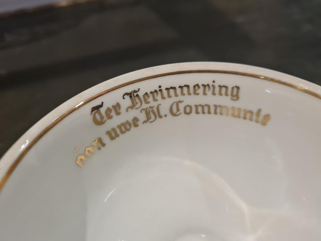 Vintage petit dejeuner communie setje, Ophalen of Verzenden, Zo goed als nieuw, Overige typen, Christendom | Katholiek