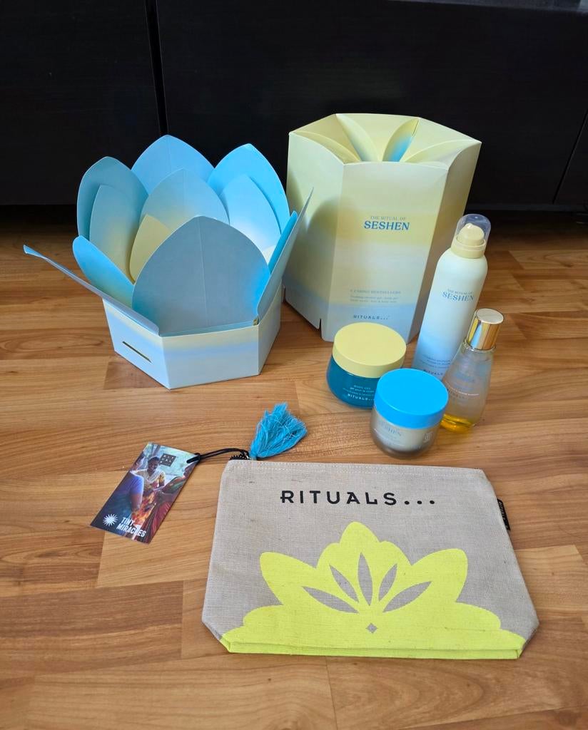 Rituals of Seshen Gifset L + Pouch, Sieraden, Tassen en Uiterlijk, Uiterlijk | Lichaamsverzorging, Ophalen, Nieuw, Bad & Douche