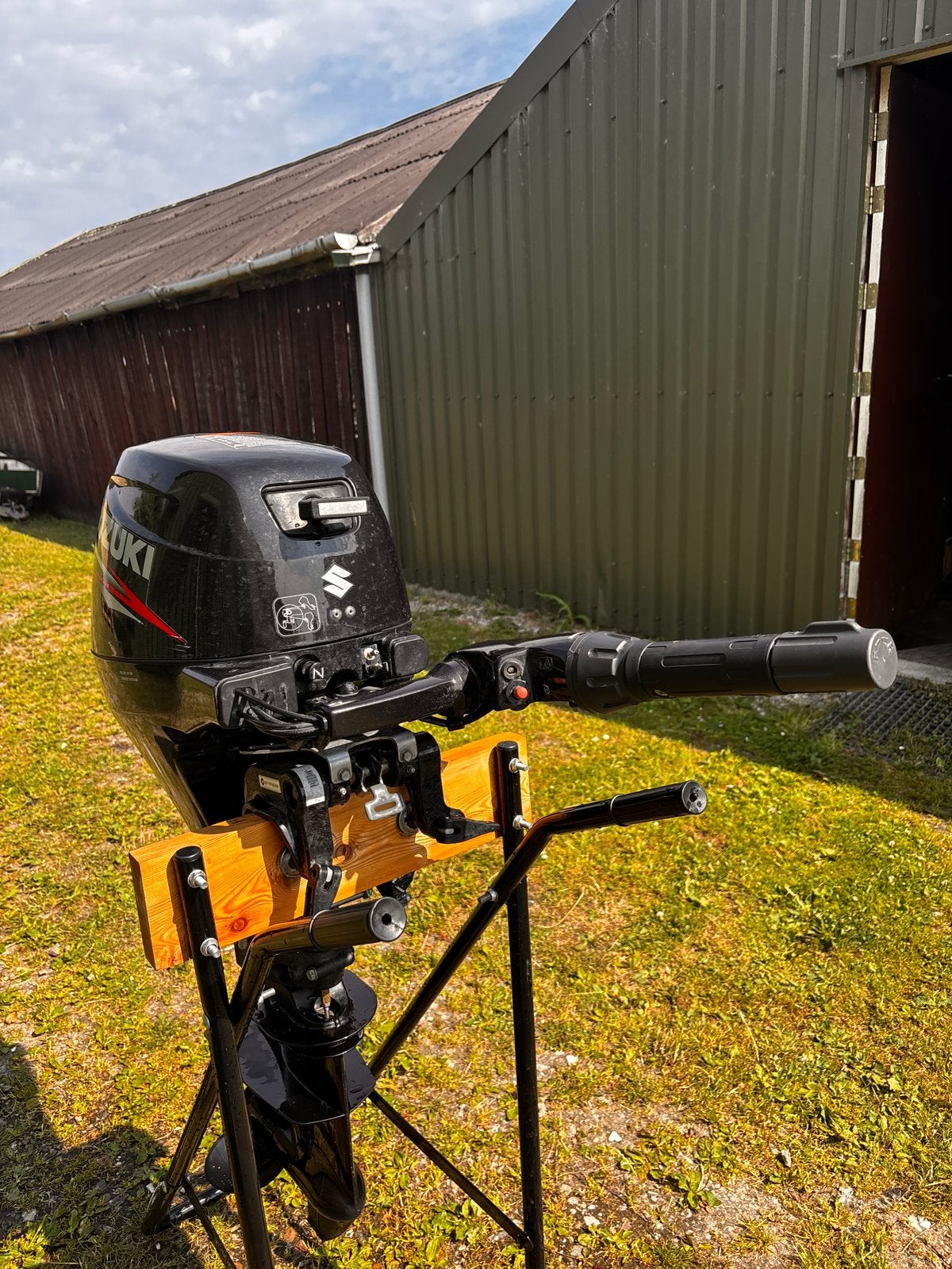 Suzuki DF8A / 9.9 PK 4-takt buitenboordmotor – 2011, Ophalen, 5 tot 10 pk, Viertaktmotor, Zo goed als nieuw