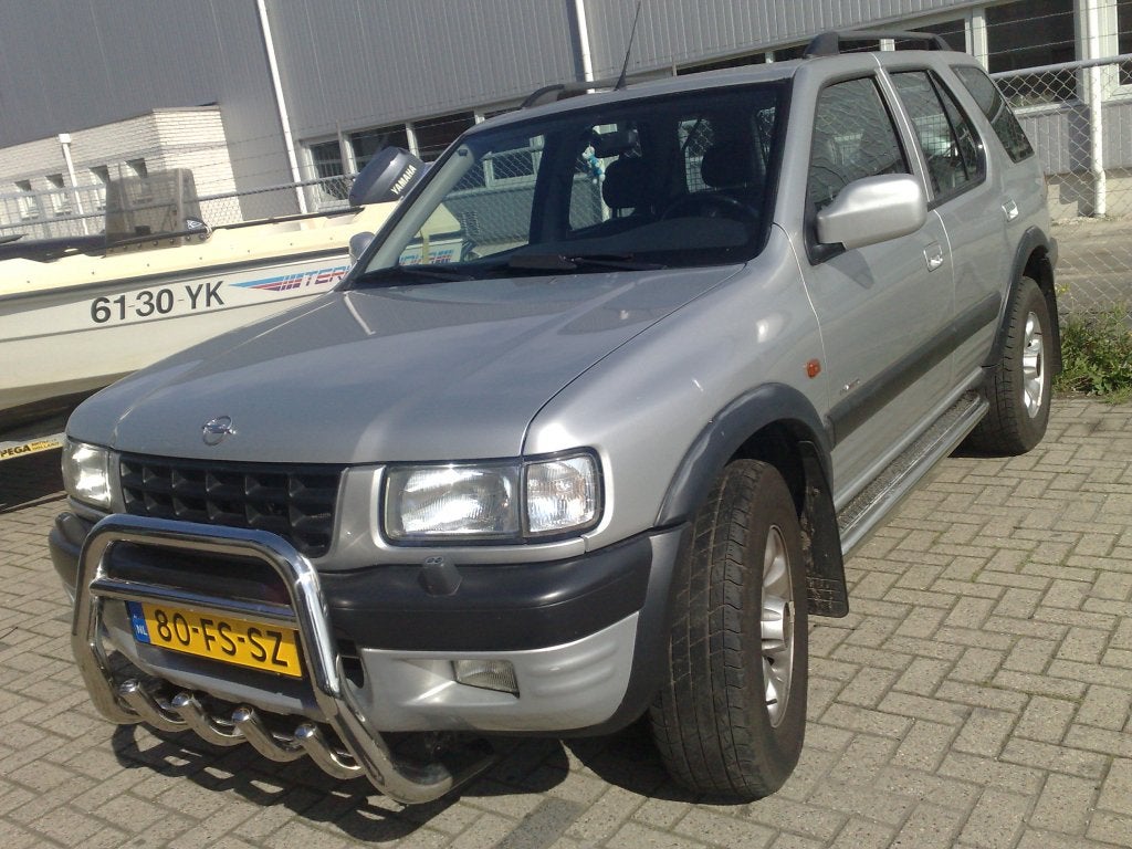 Opel Frontera Sidebars met rvs trede, Niet ingevuld, Niet ingevuld, Niet ingevuld