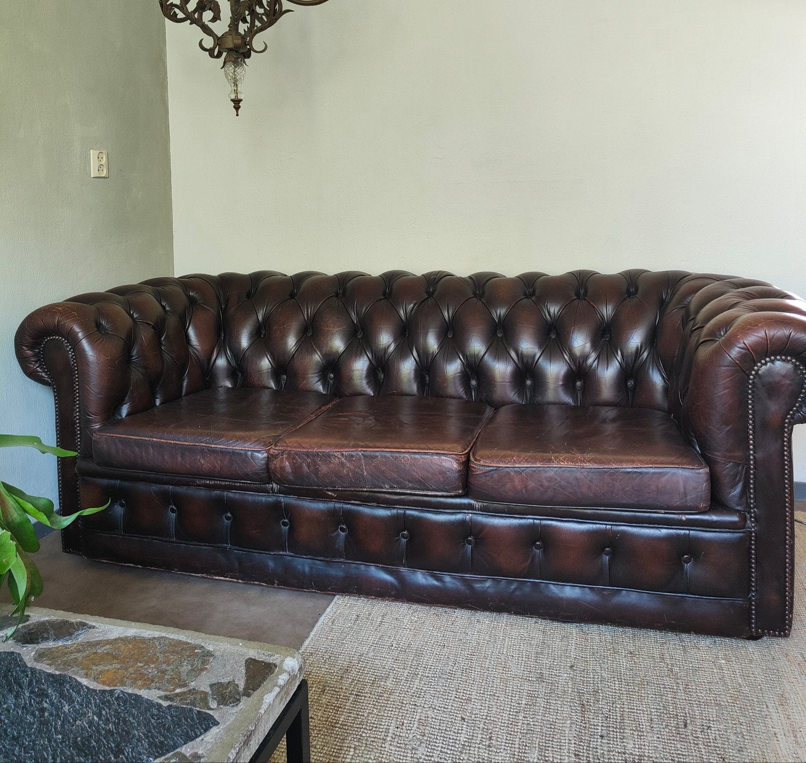 Chesterfield 3 zits donkerbruin, Antiek en Kunst, Ophalen