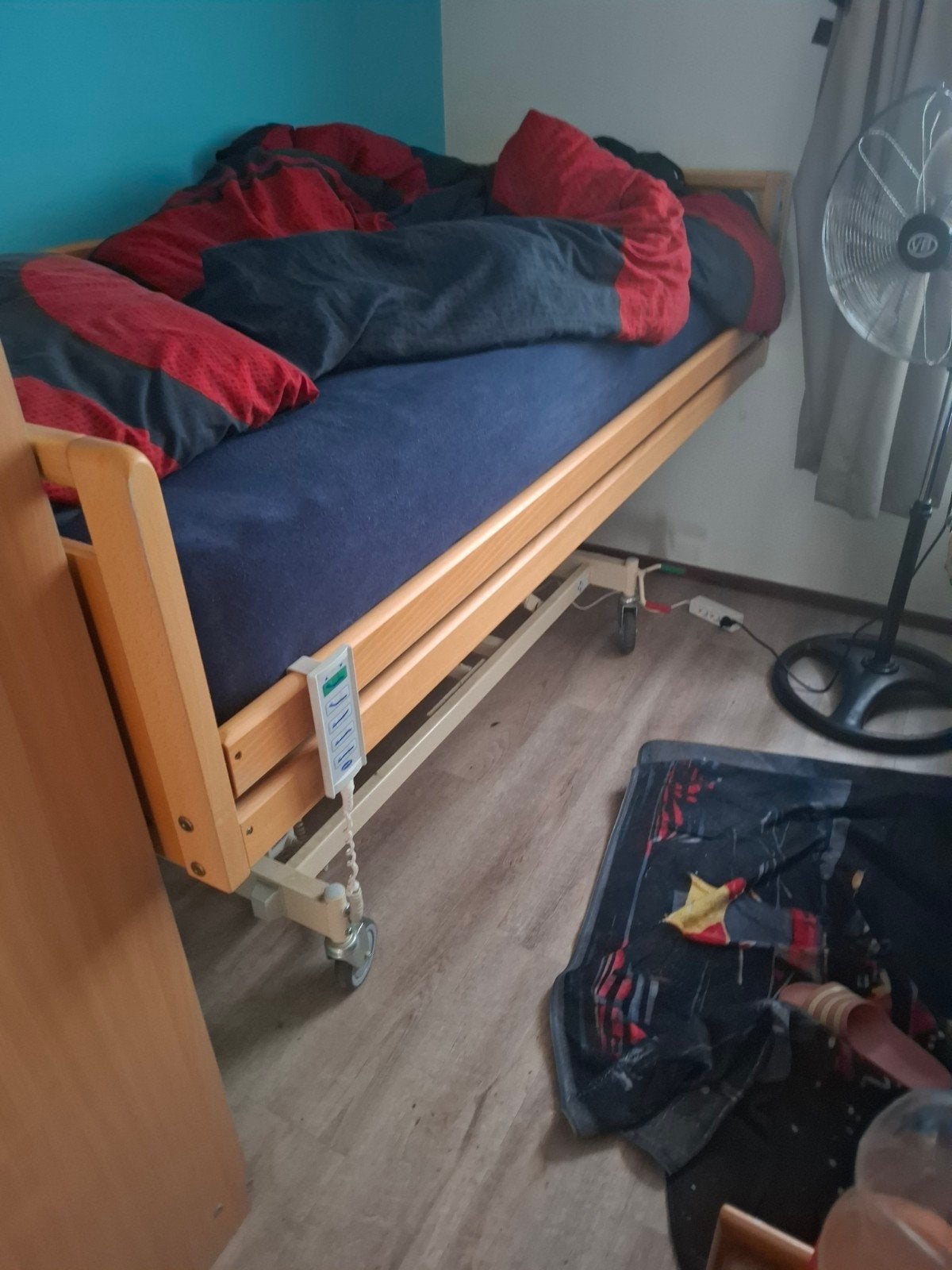 Hoog-laag bed met papegaai - ideaal voor handige Harrie, Ophalen, 90 cm, Eenpersoons, Hout