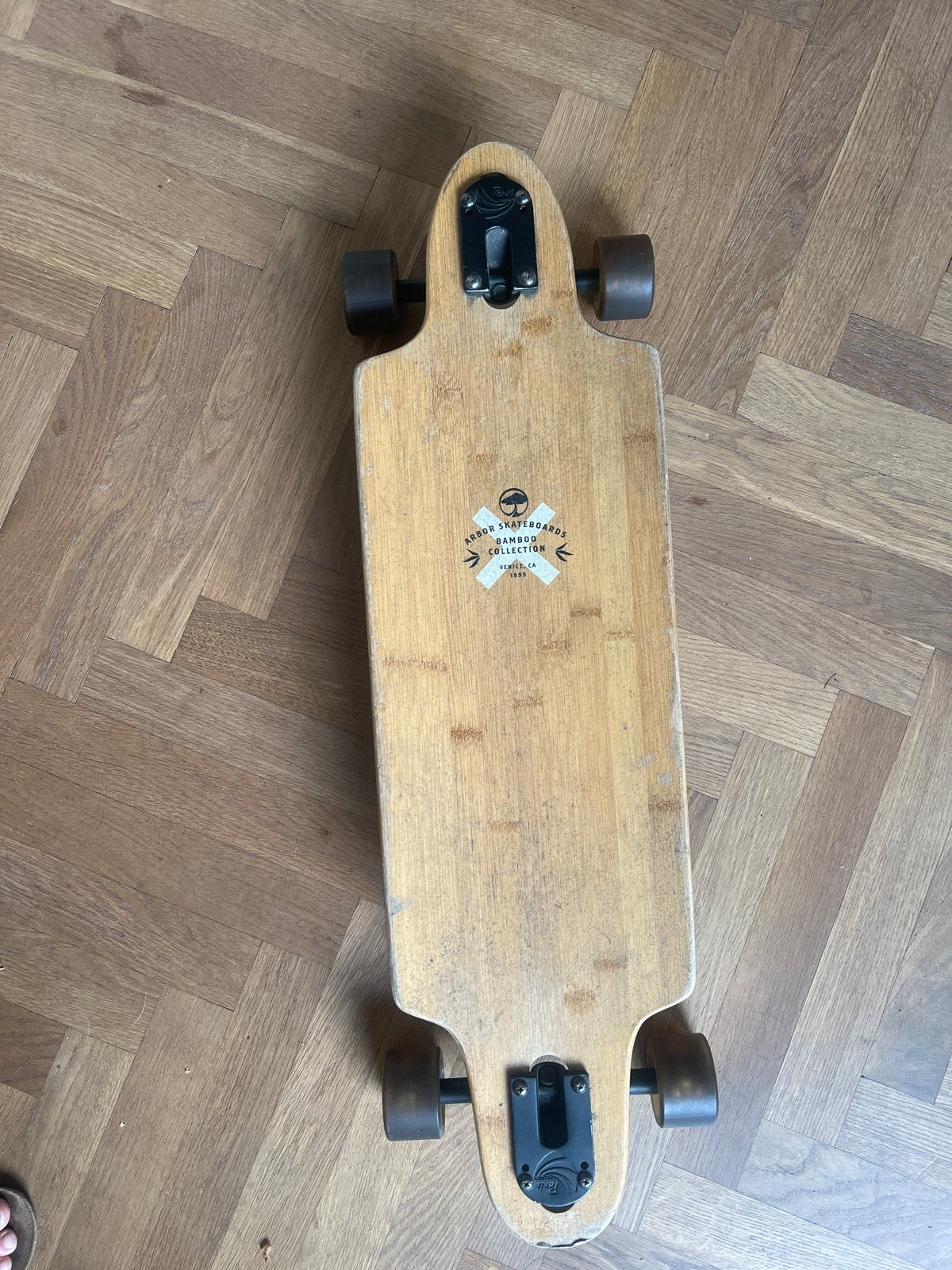 Longboard Loaded Zeppelin - licht gebruikt, Ophalen of Verzenden, Zo goed als nieuw, Skateboard, Longboard