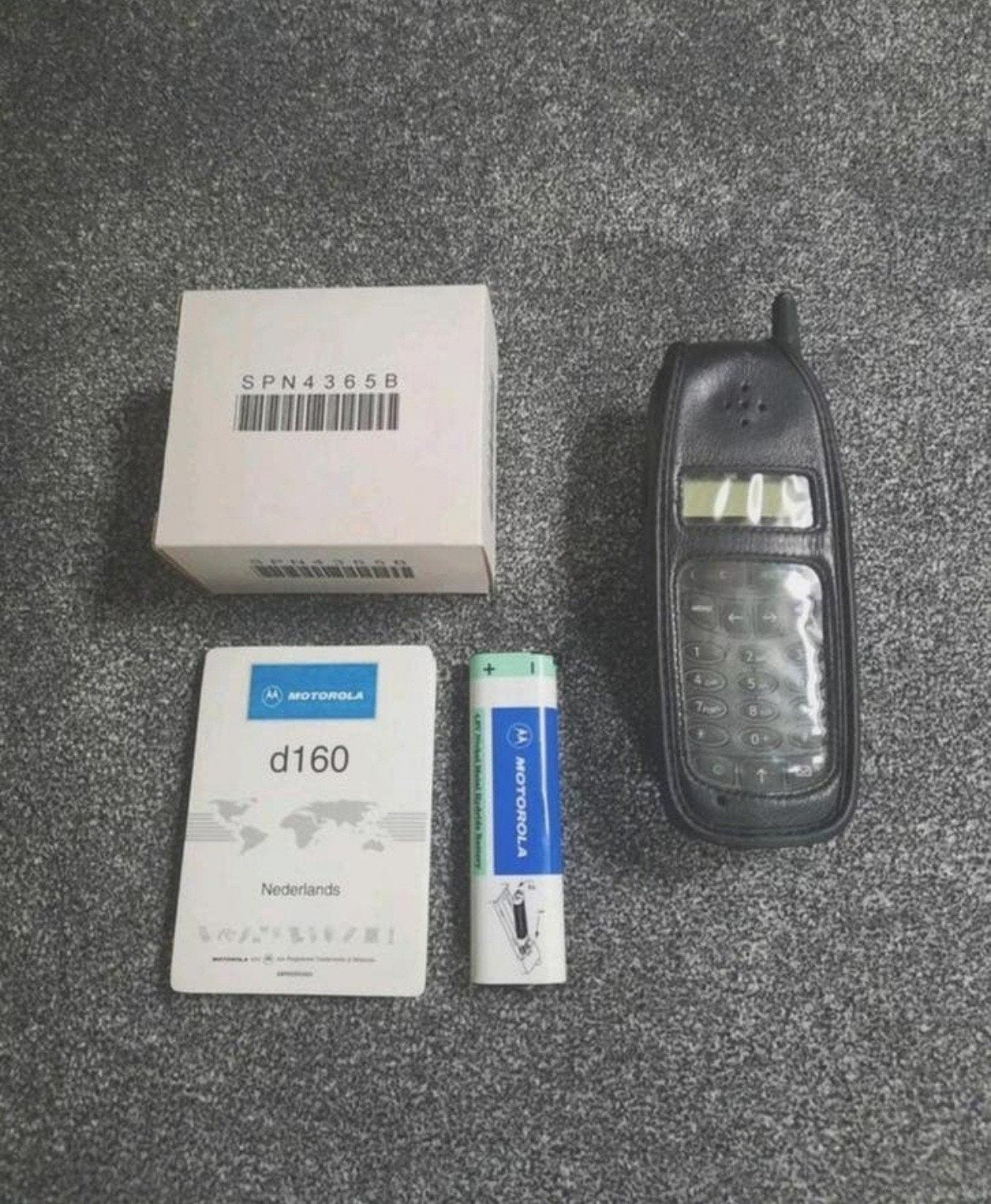 Mobiele telefoon Motorola d160, Gebruikt, Geen camera, Zwart, Fysiek toetsenbord