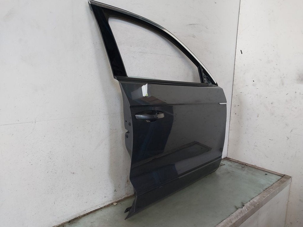 Portier Rechts Voor Volkswagen T-Roc I 2019 2GA831052AH, Gebruikt, Volkswagen, Volkswagen AG, Kundenbetreuung@volkswagen.de