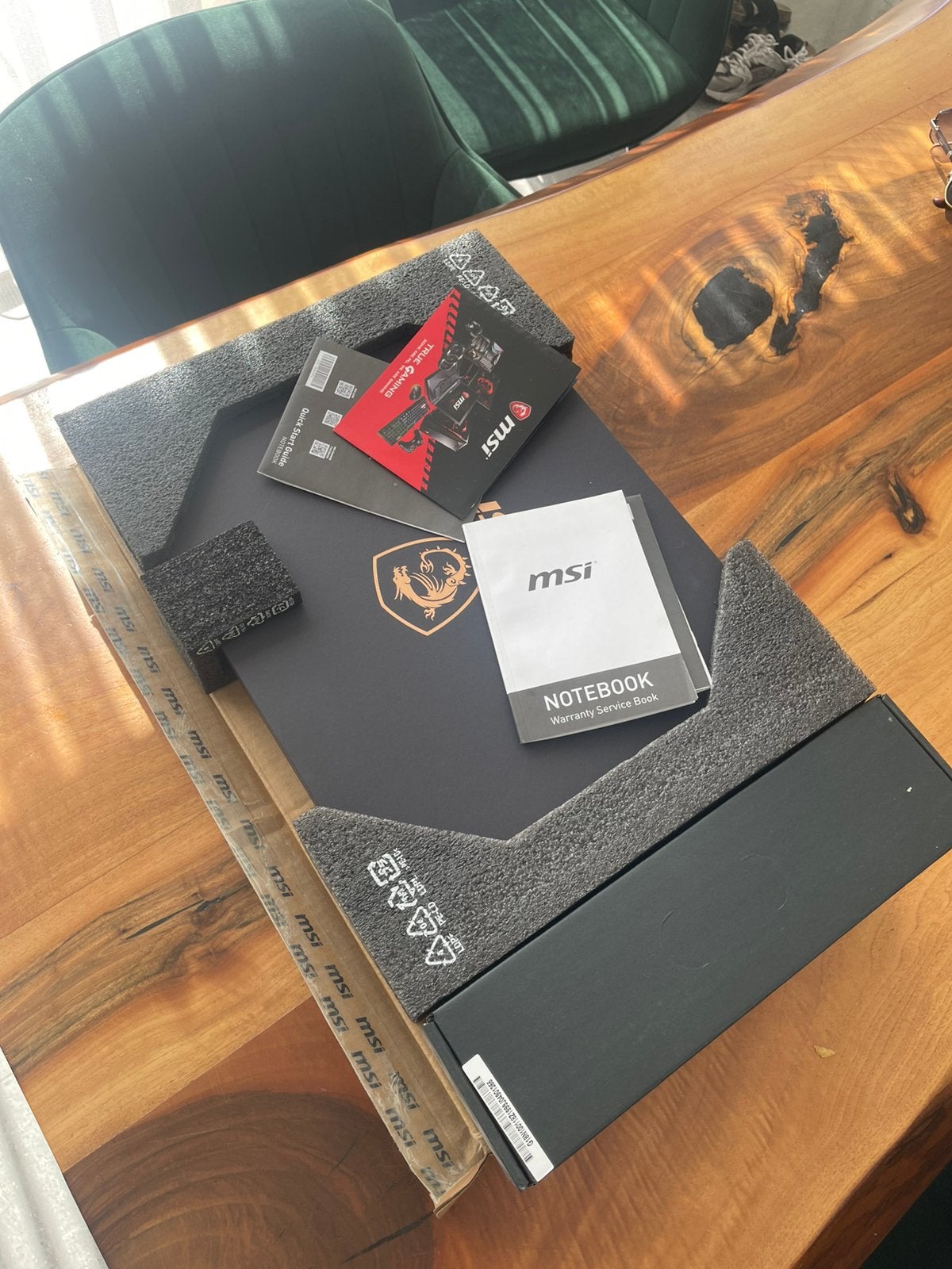 Msi gaming laptop compleet, Computers en Software, Windows Laptops, Ophalen of Verzenden, Zo goed als nieuw
