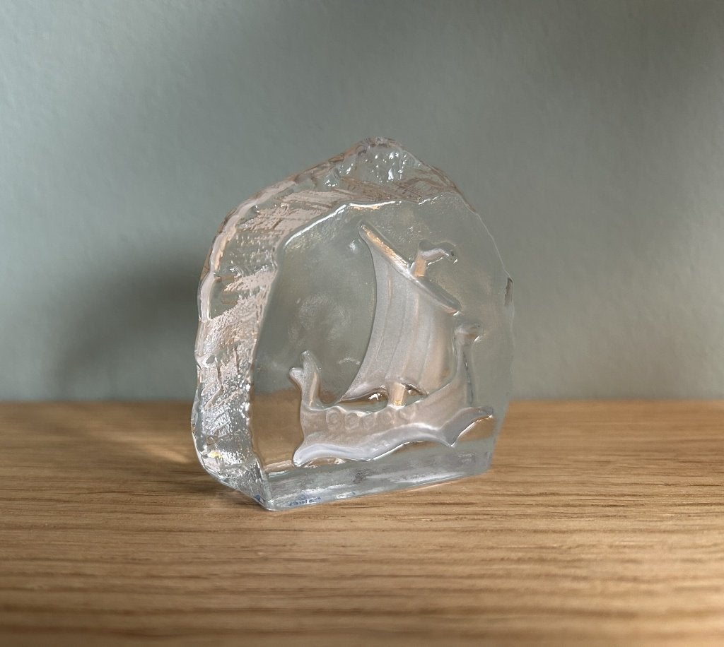 Presse papier glas object Vikingschip Zweeds design Nybro, Ophalen of Verzenden, Zo goed als nieuw, Overige typen