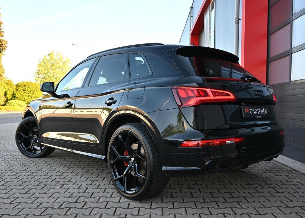 Audi Q5 55 TFSI e S-Line Quattro Competition Black Edition |, Auto's, Audi, Automaat, Zwart, 4 cilinders, Alcantara
