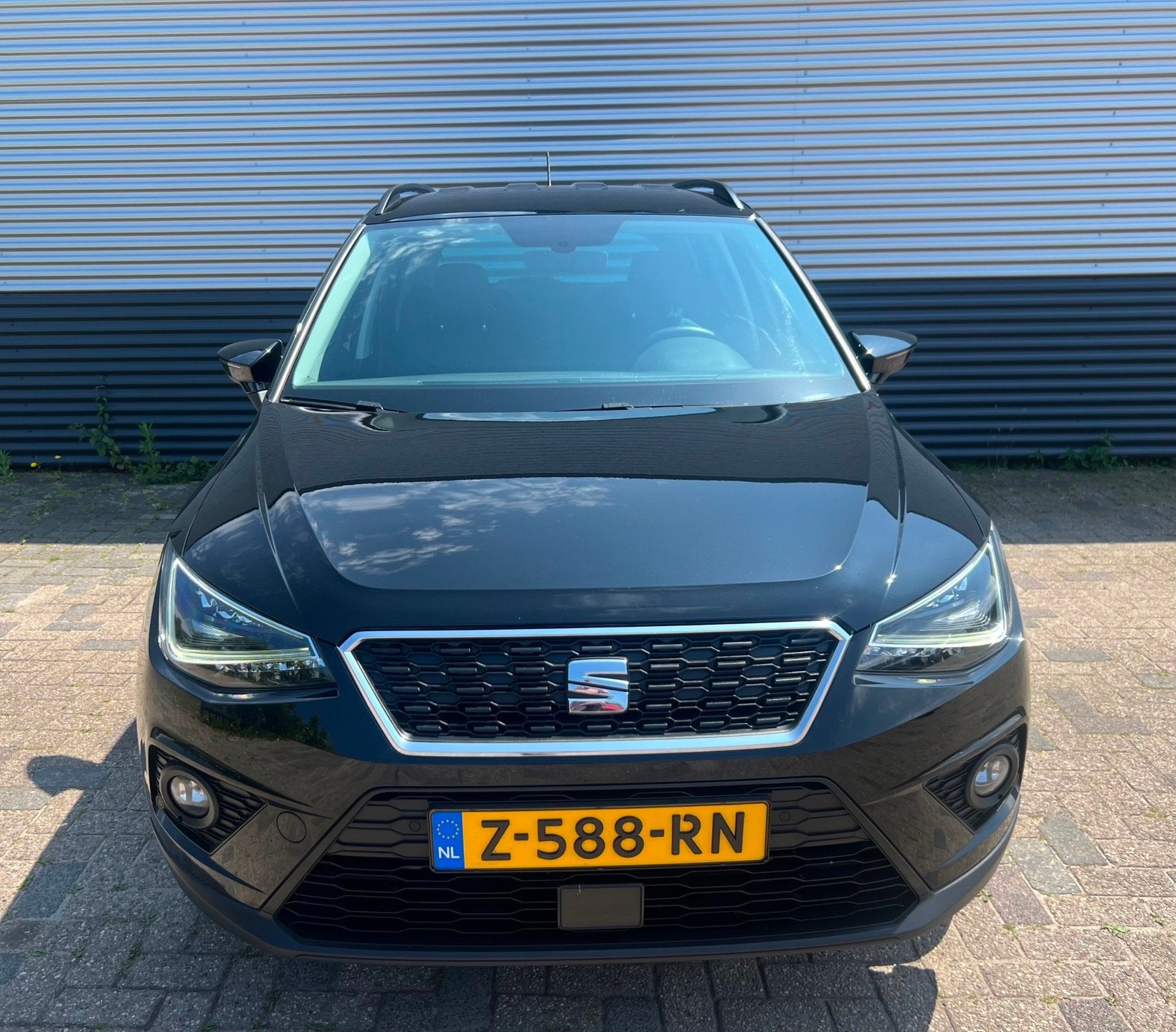 Seat ARONA 1.0 TGI FR Business Intense, Gebruikt, CNG (Aardgas), Zwart, Handgeschakeld