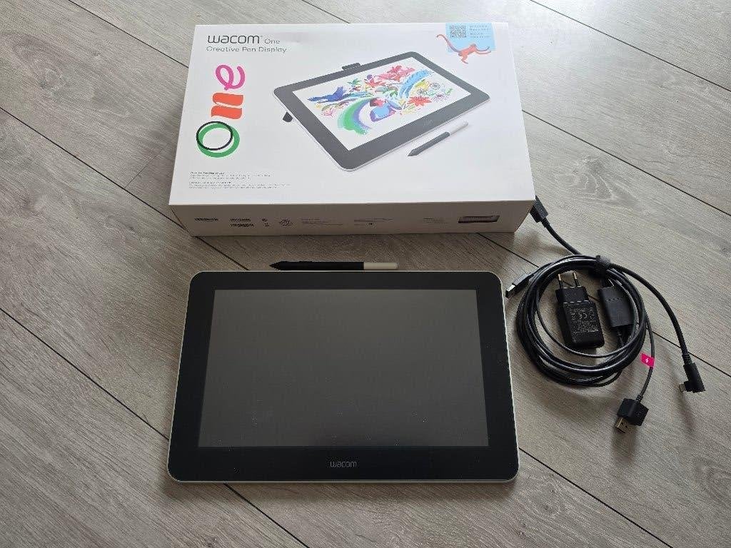 Wacom One [DTC133], Computers en Software, Tekentablets, Ophalen of Verzenden, Zo goed als nieuw, Bedraad, Wacom One