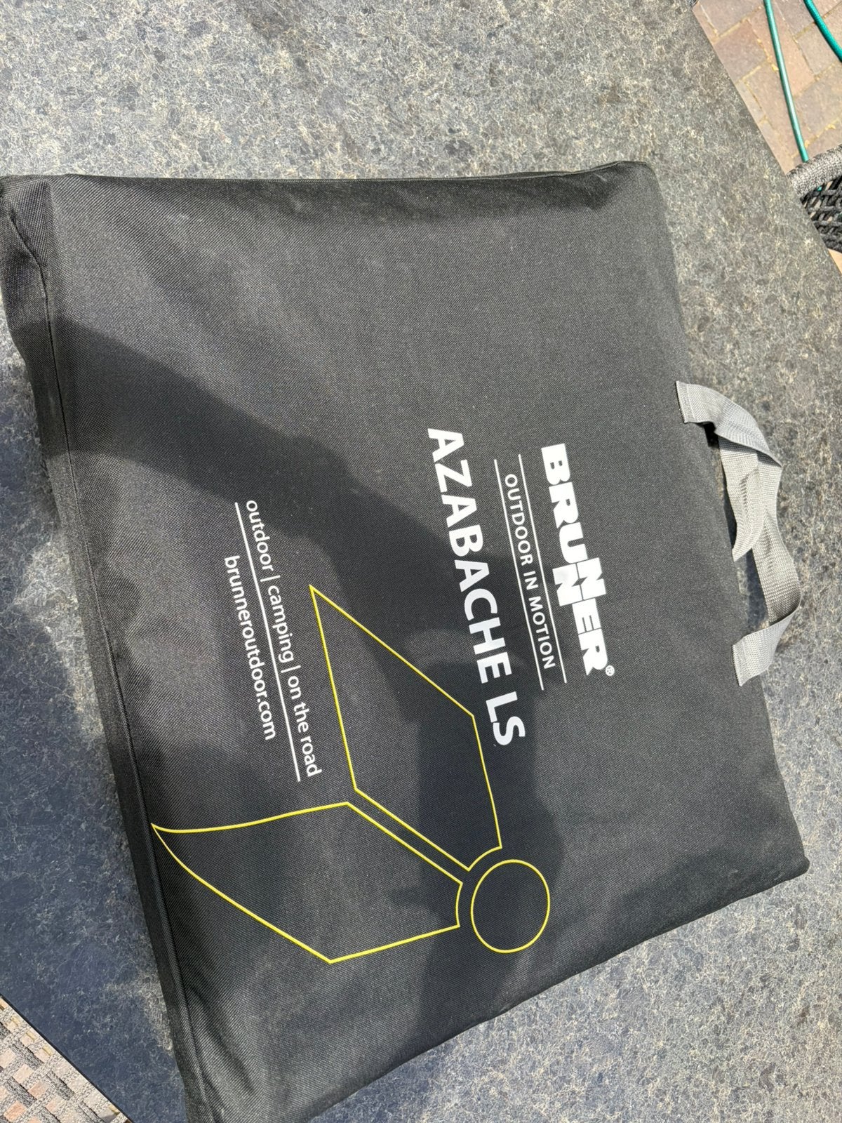 Brunner azabache ls campingkast incl opbergtas, Caravans en Kamperen, Ophalen, Zo goed als nieuw