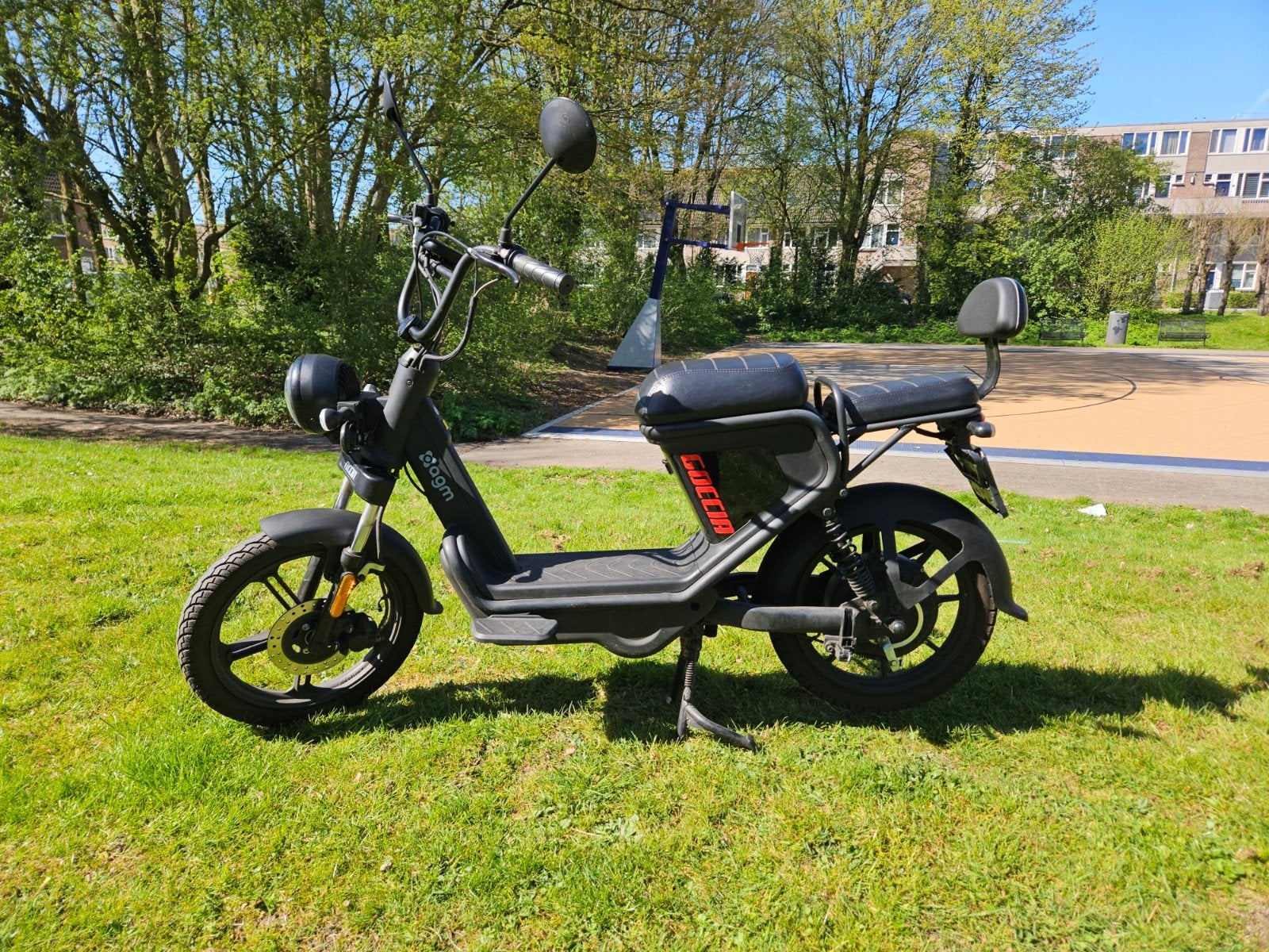 Scooter elektrisch incl helm, Ophalen, Elektrisch, Overige merken