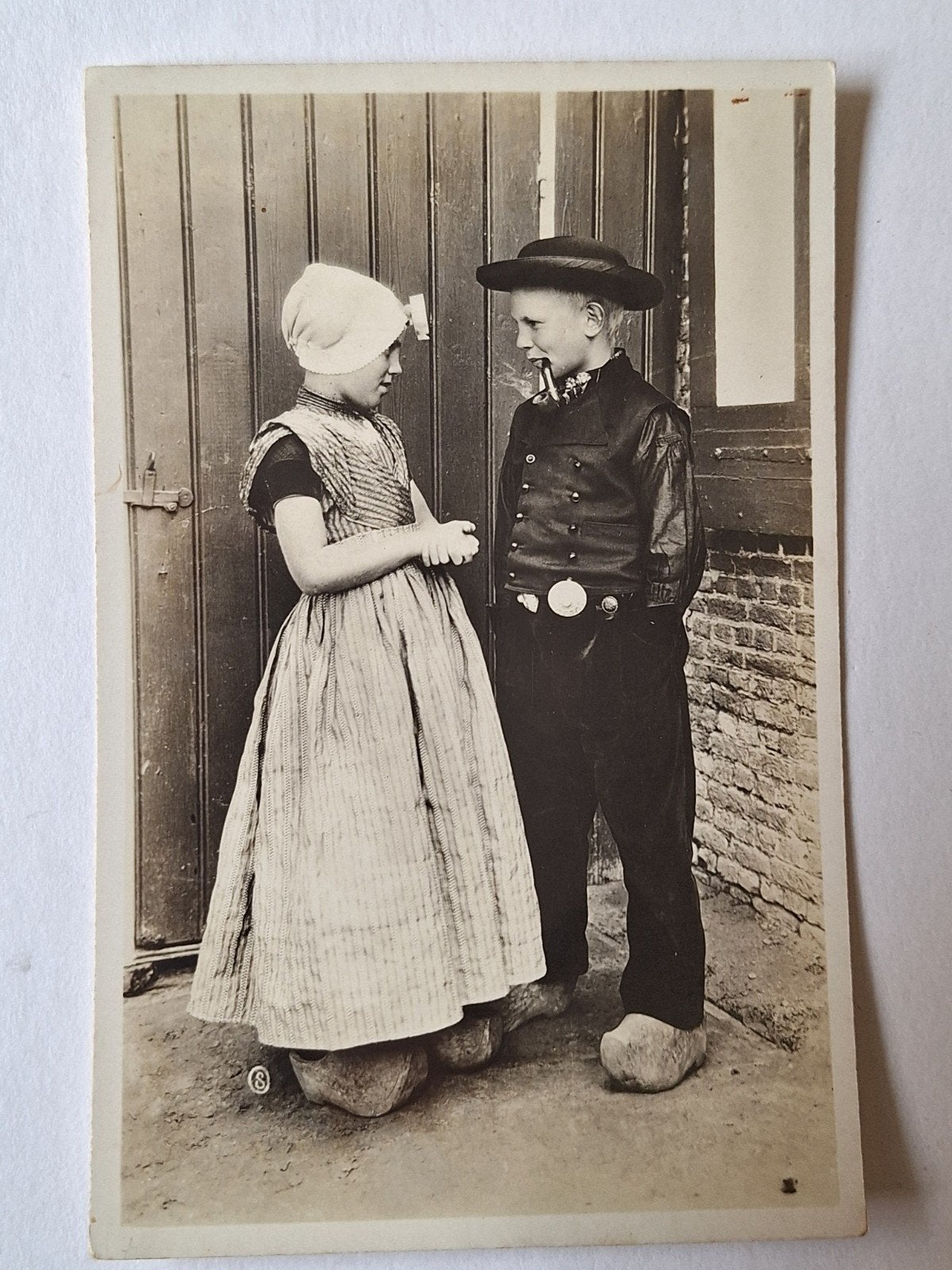 Oude Ansichtkaart Zuid Beveland - Klederdracht Kinderen, Ophalen of Verzenden, Voor 1920, Gelopen, Zeeland