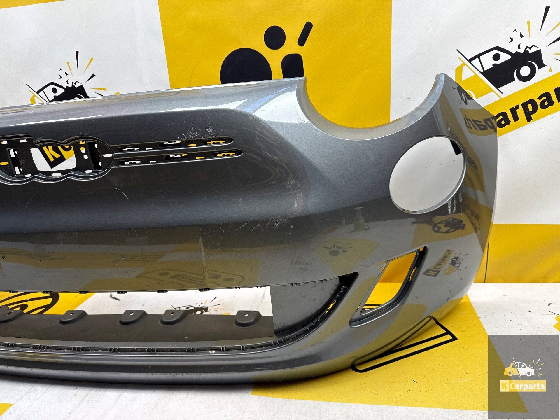 Voorbumper Fiat 500 Elektrisch ORIGINEEL Bumper 735426888, Gebruikt, Voor, Stellantis Europe S.p.A., Ophalen of Verzenden