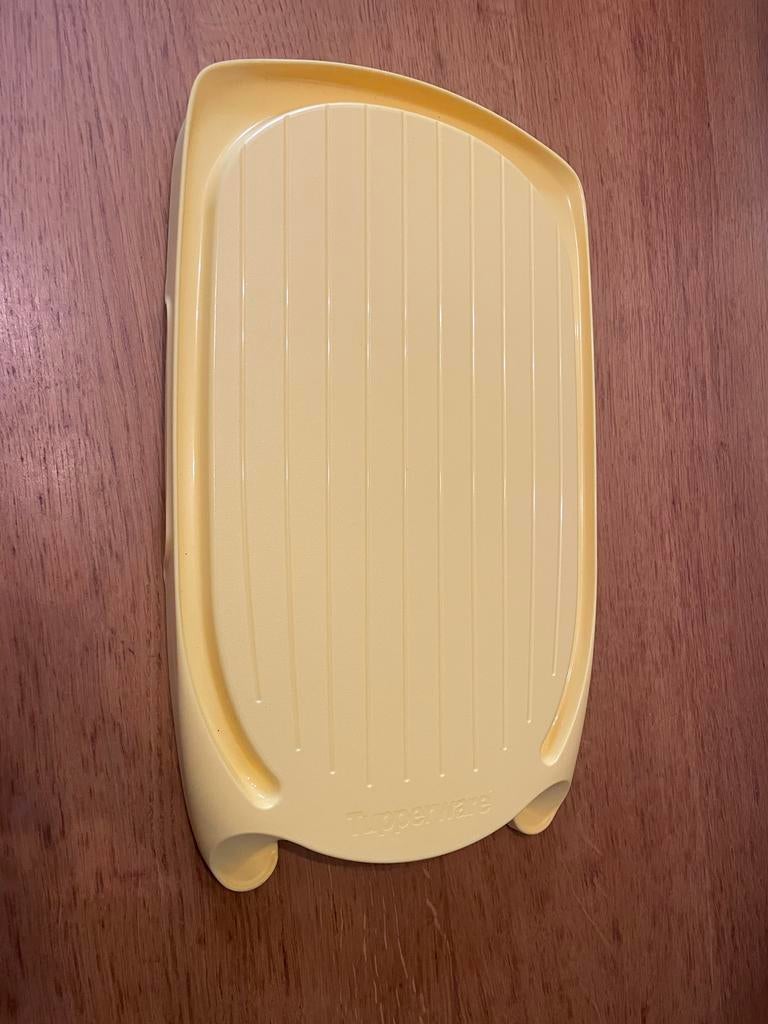 Nieuwe Tupperware snijplank - Geel, Ophalen of Verzenden, Nieuw, Geel, Overige typen