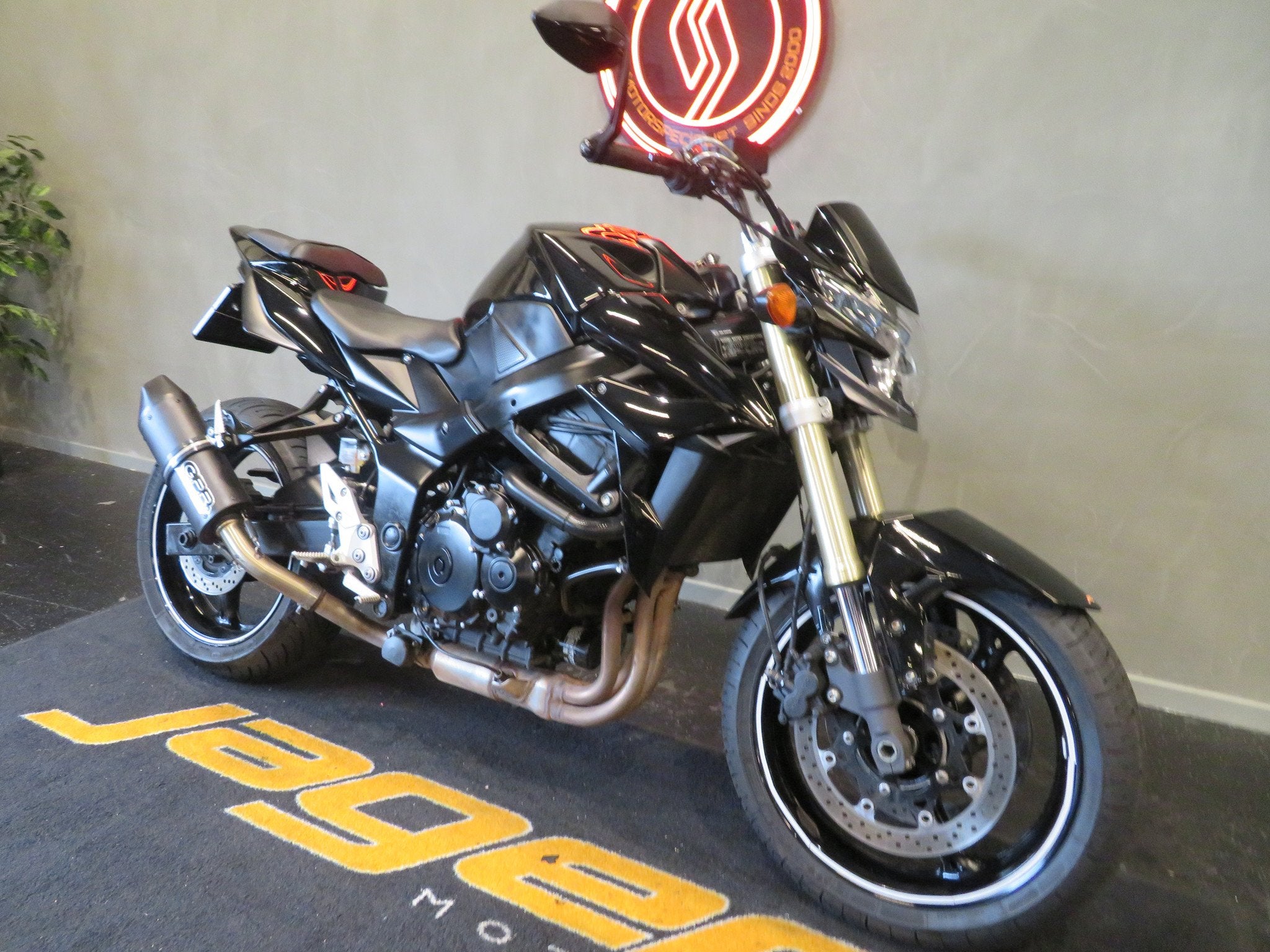 Suzuki GSR 750 A NAKED BLACK EDITION! GPR! (bj 2012), Motoren, Motoren | Suzuki, 750 cc, Bedrijf, Naked bike