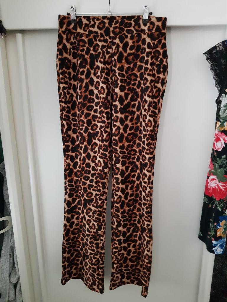 atmosfeer panter print broek mt 44, Kleding | Dames, Bruin, Verzenden, Maat 42/44 (L), Nieuw